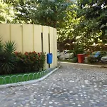 Apart mobiliado próximo ao fórum Imbuí, metrô , extra e unifacs.